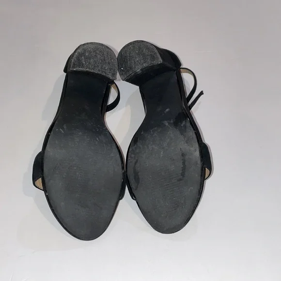 Steve Madden Carrson Black Suede Block Heels, size 7 Great Condition 1 flaw pic - Picture 13 of 14